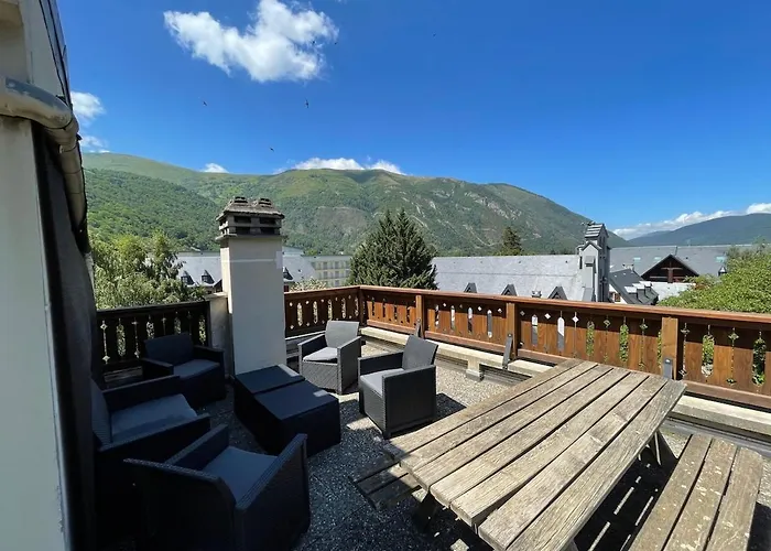 Unique En Plein Coeur Du Vieux Village 아파트 *