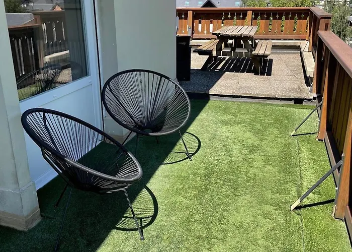 Unique En Plein Coeur Du Vieux Village 생라리술랑